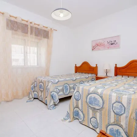 Casinha Vii By Innkeeper Guia (Faro)