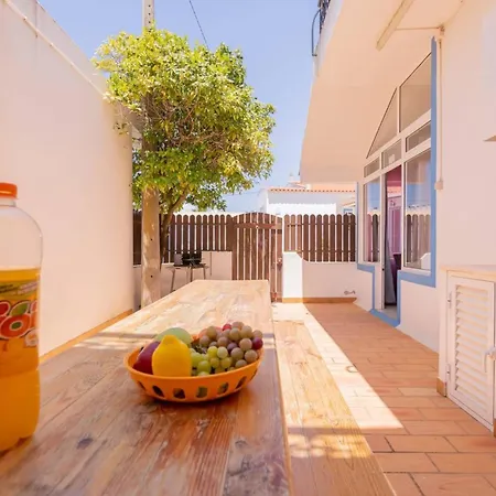 Casinha Vii By Innkeeper Appartement
